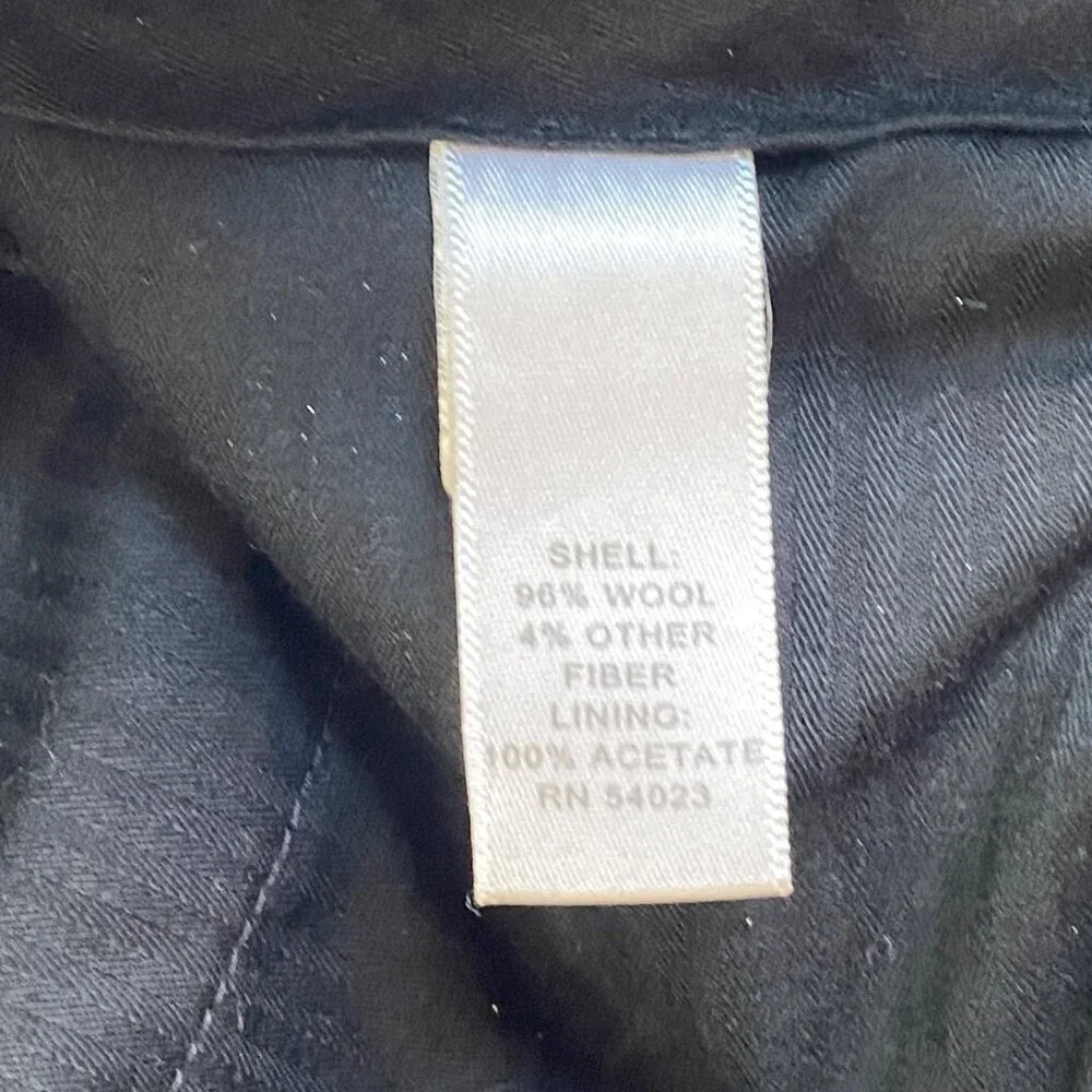 Banana Republic Modern Fit Pants Mens 33 Wool Blend Flat Front Cuffs Gray Stripe